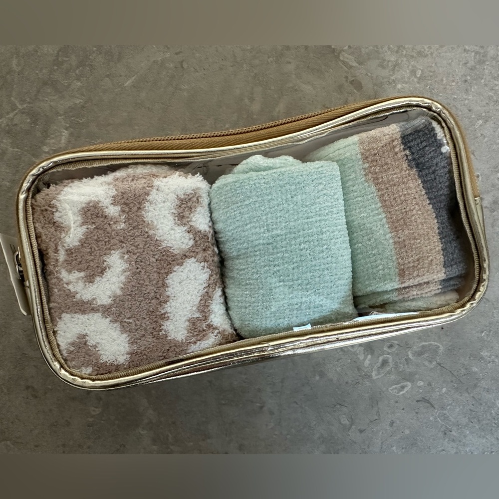[NEW UNWORN] Cozy Socks, 3 pairs